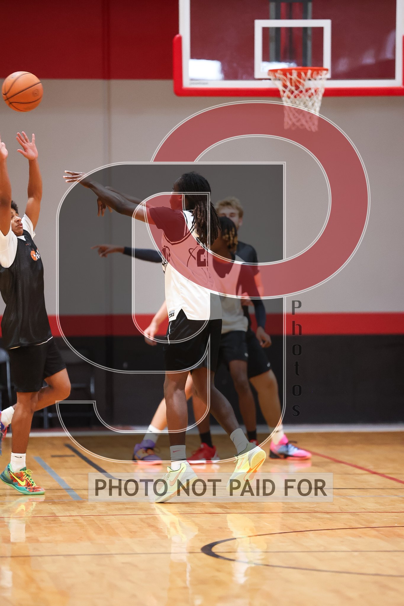 Court 4 (Vars) - ELEMPEE vs TNT HoopSquad 2026