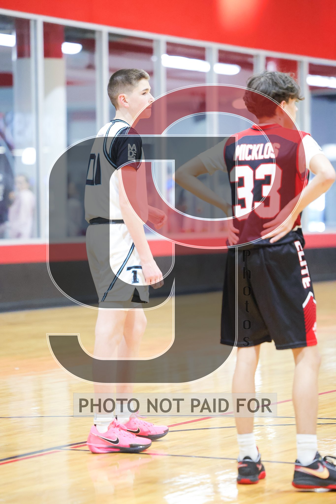 Court 7 (8th-D3) - Hoop Dreams Elite 8th vs T1 8th - Grey