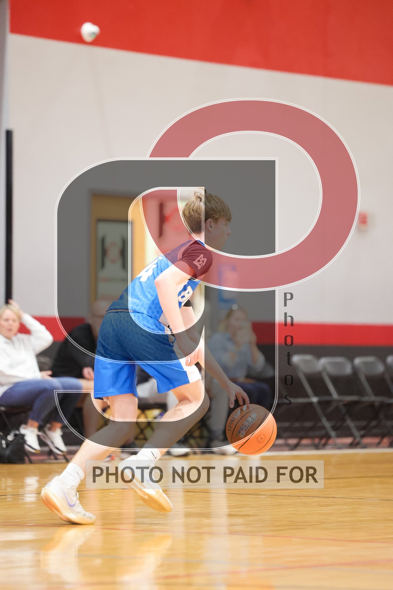 Court 2 (9th) - Team Bogans - (2028) vs Family Ball
