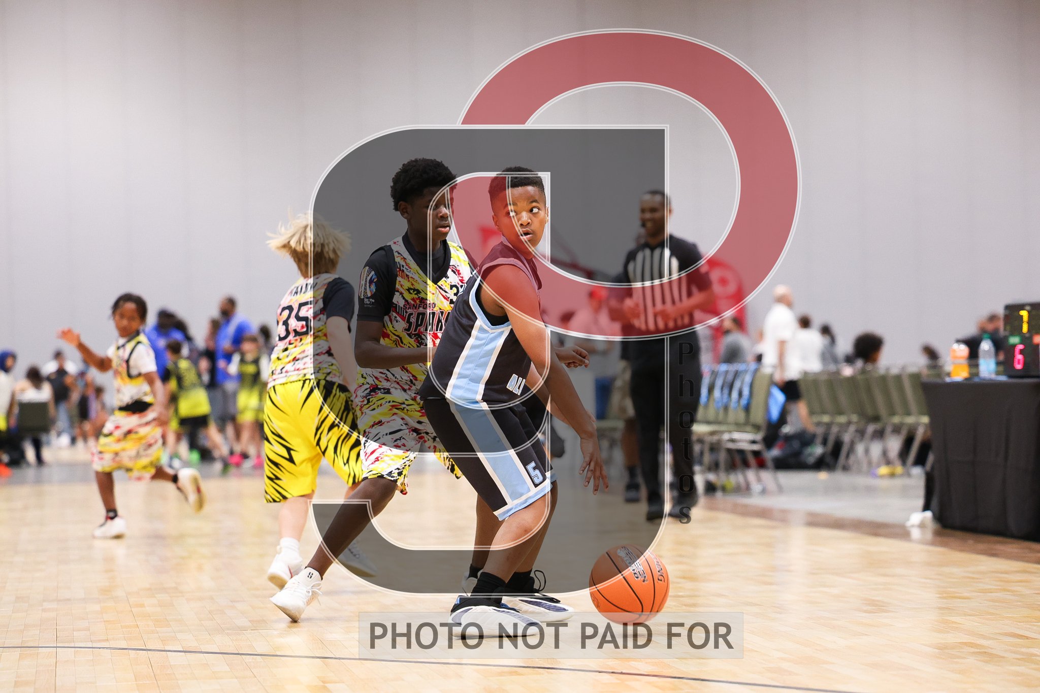 Court 40 (11U5th D3) - FL - Sanford Sparks 5th vs NC - East Coast 5th Grade Boys White