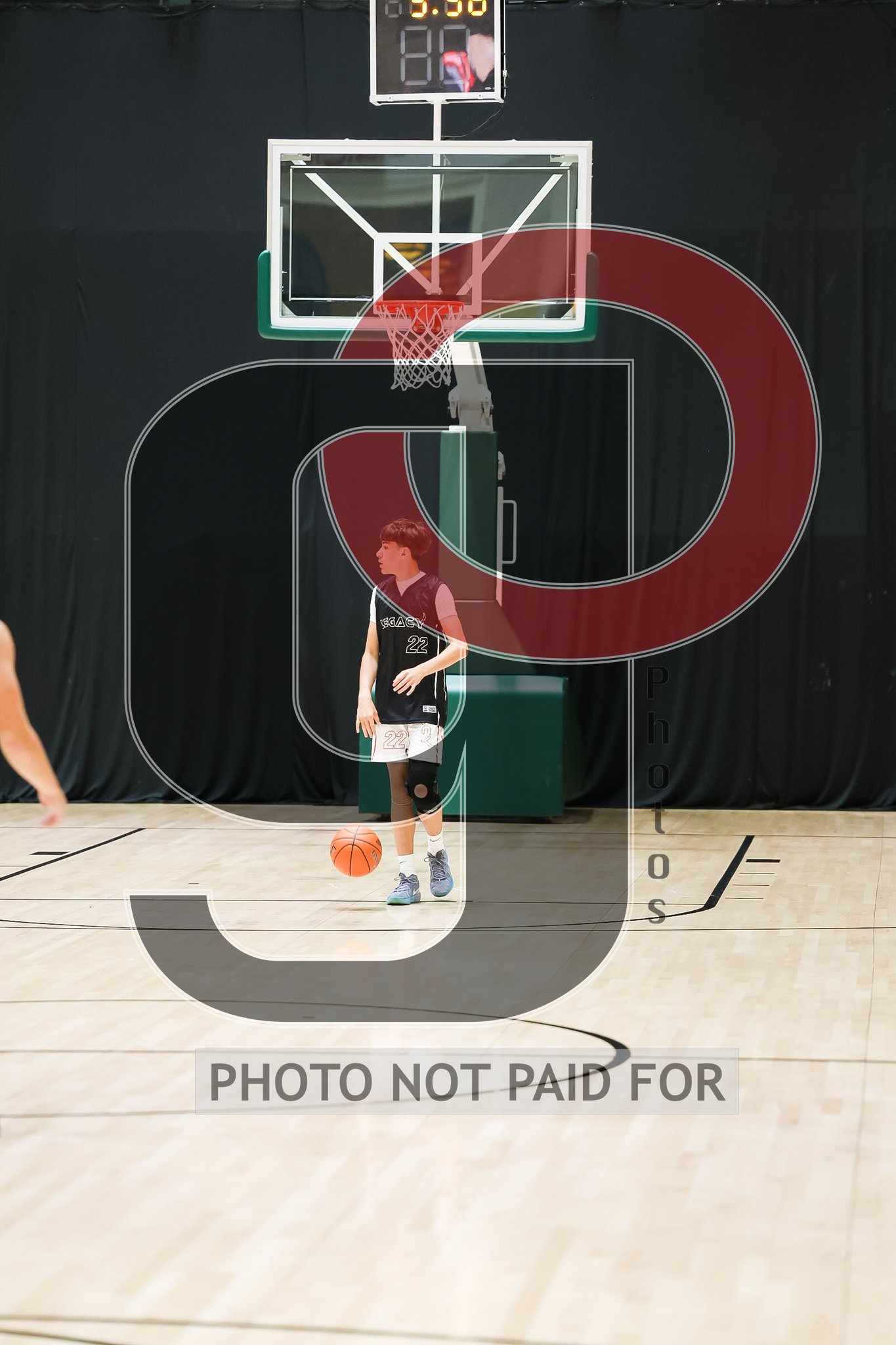 Court 4 (15U-9th D2) - FL - Handle Life Black vs FL - Legacy Basketball