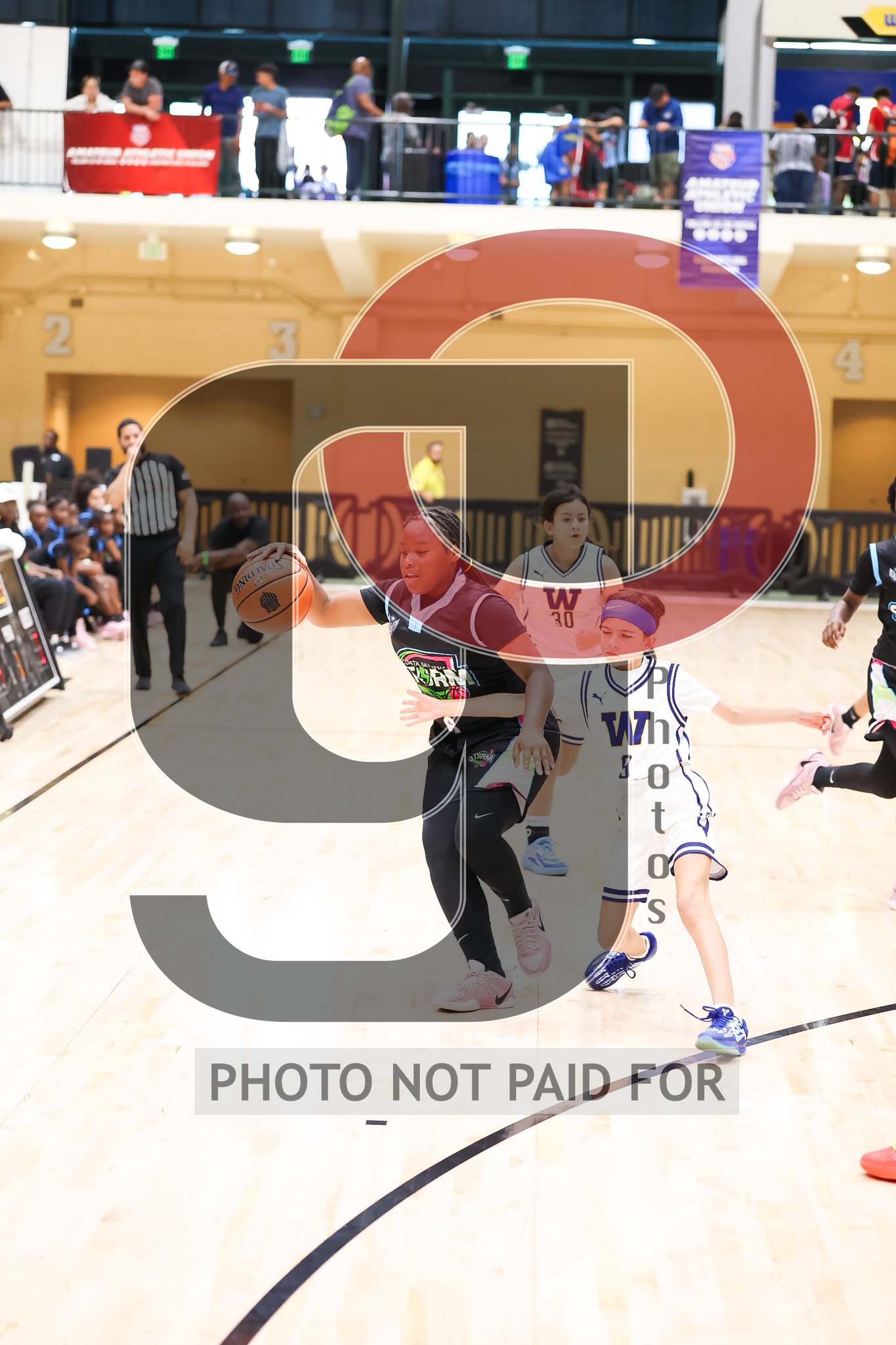 Court 8 (Girls 6th D2) - FL - Wellington Wolves vs GA - Perfect Storm
