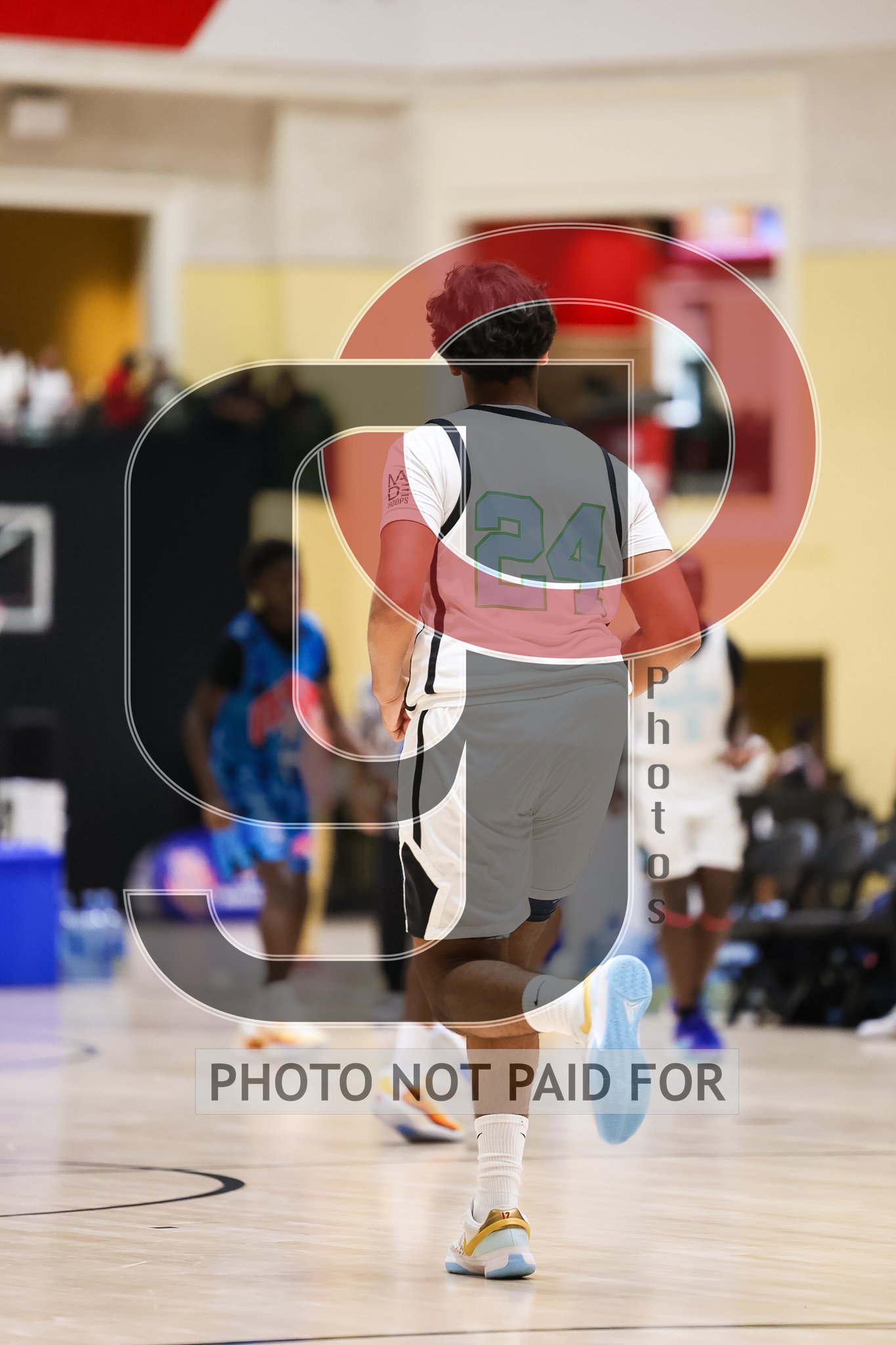 Court 4 (13U7th Grade) - FL - Nightrydas Elite vs AZ - Arizona Stars Basketball