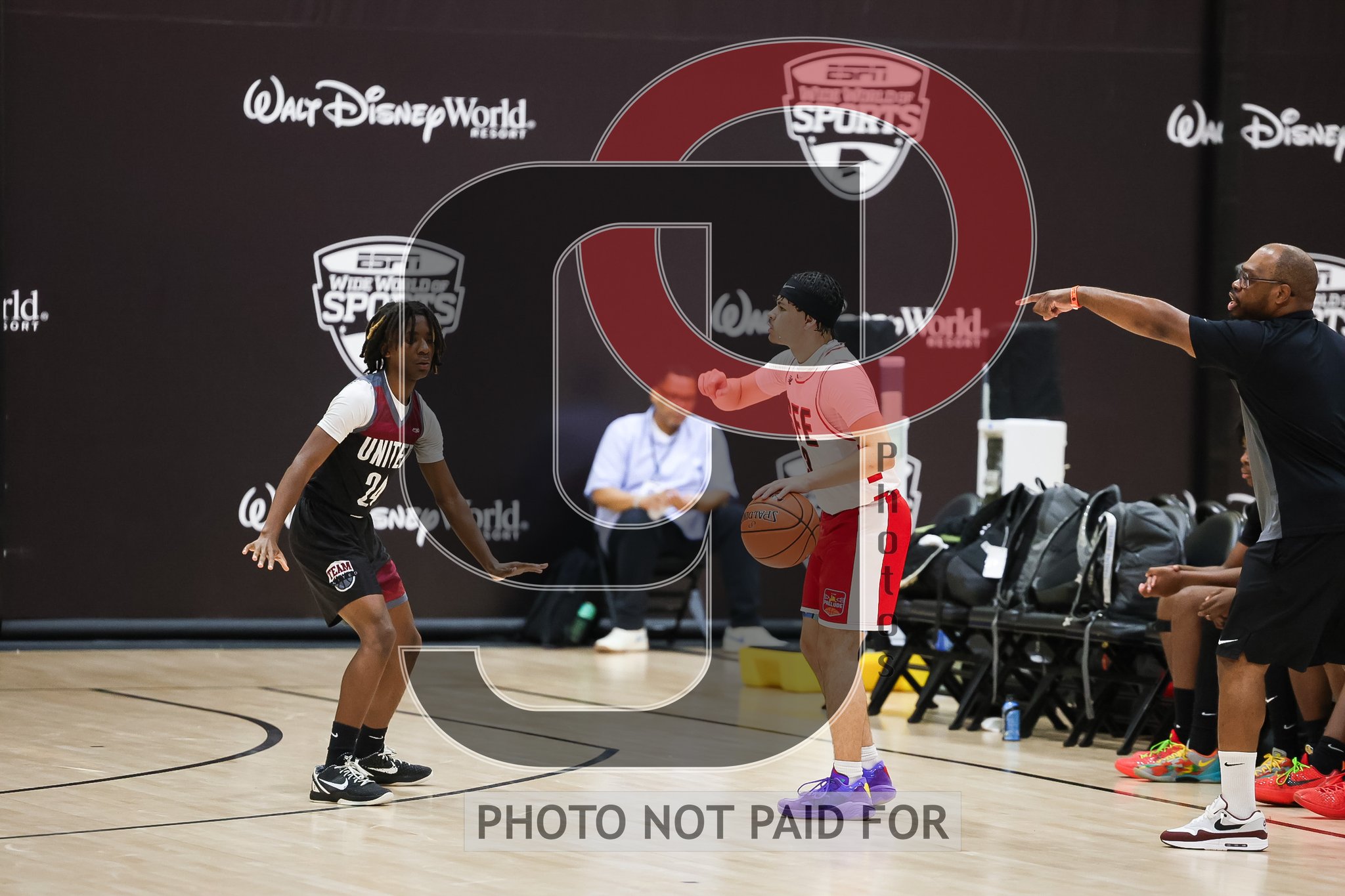 Court 6 (14U8th) - FL - SFE vs NC - Team United Day