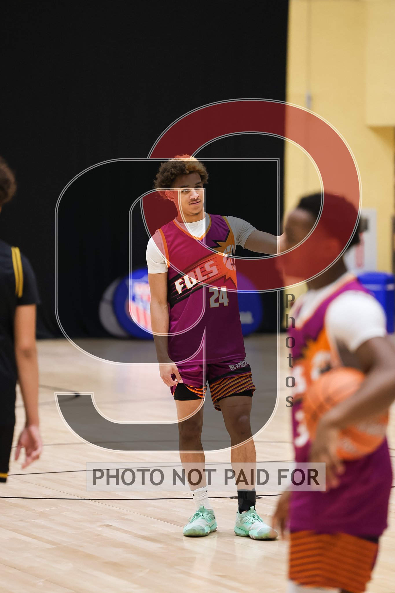 Court 4 (15U9th) - LA - Fleur De Lis Select (Coach Theo) vs FL - Thunder Select 2027