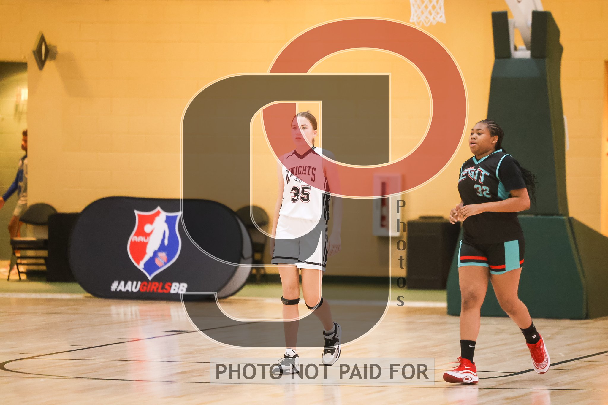 Court 7 (Girls 6th) - MO - St. Louis Knights vs GA - Team Legit