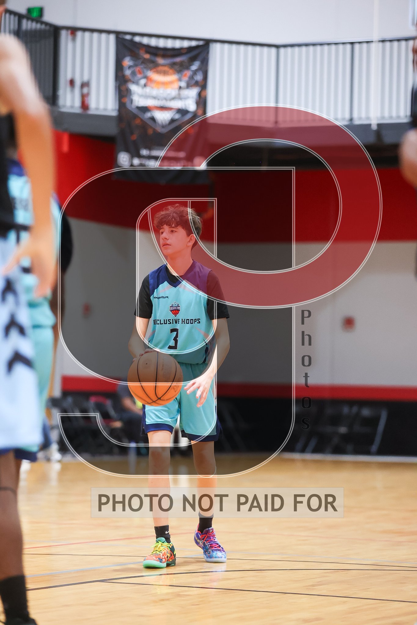 Court 3 (7th) - Exclusive Hoops 7th vs Holiday Hoops 7th Gold