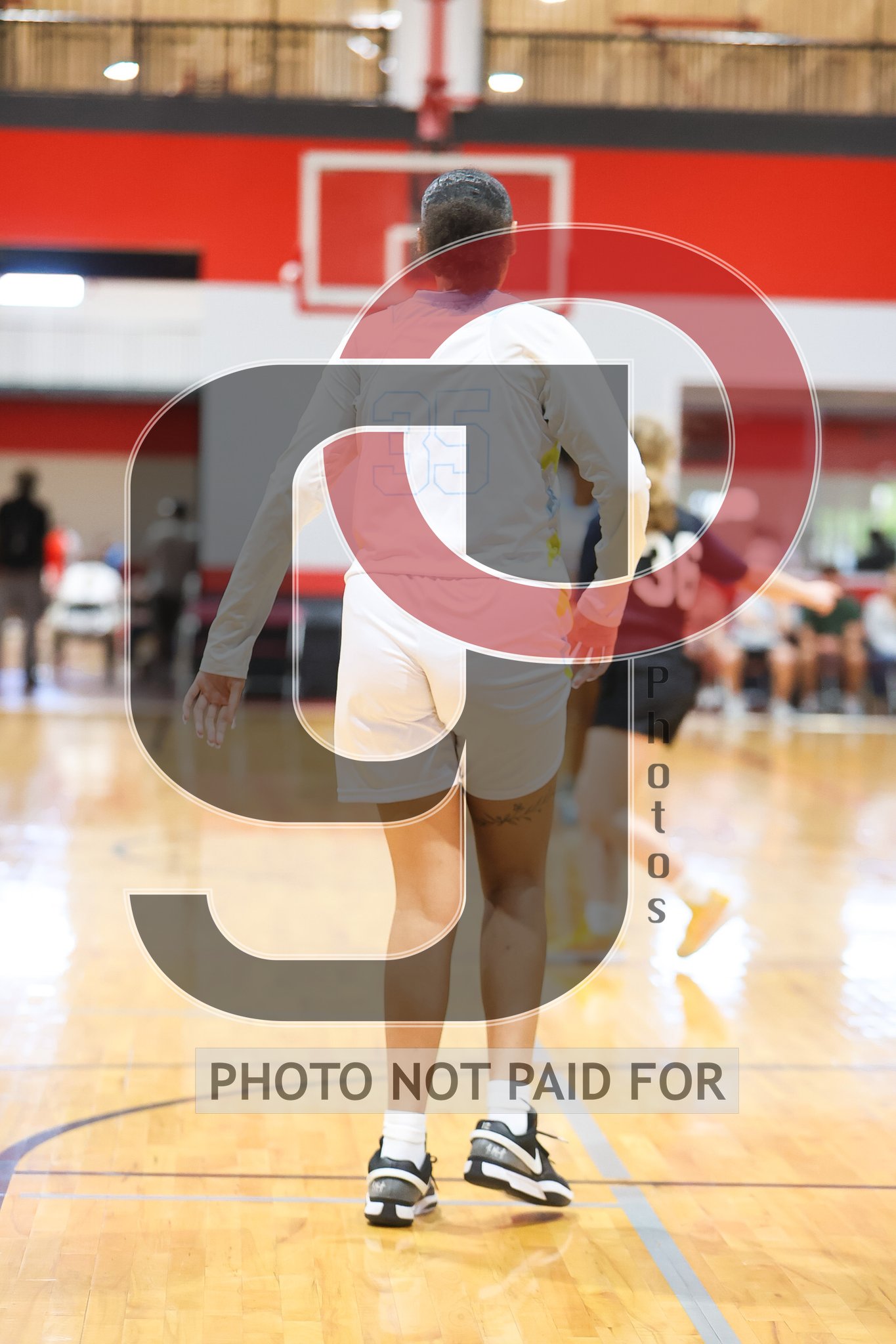 Court 7 (Girls Vars) - Holiday Hoops vs Lady Patriots