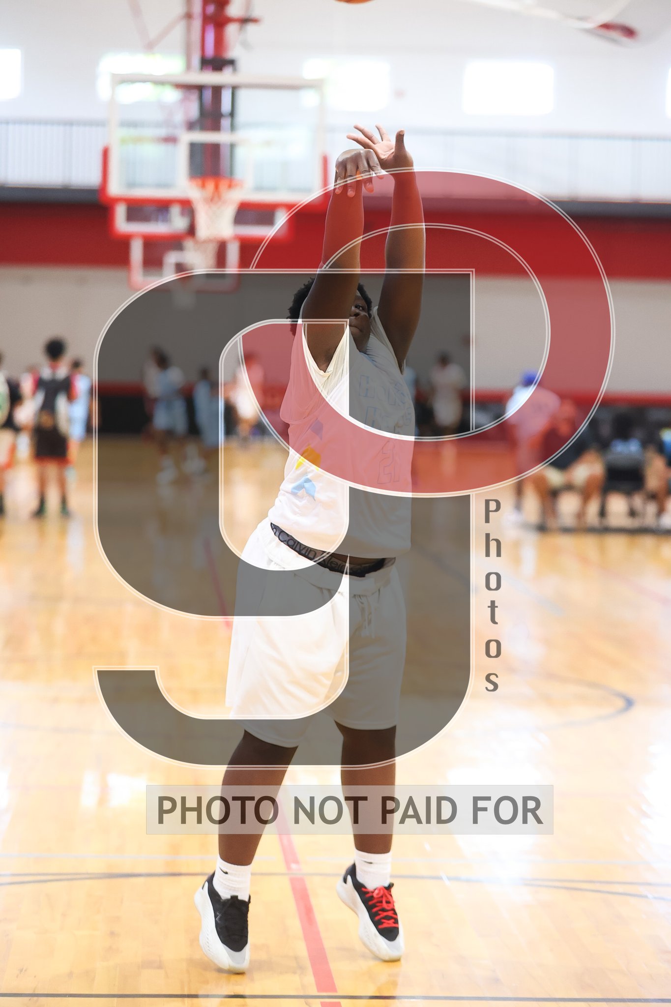 Court 5 (9th) - Holiday Hoops vs Dream Lions 9th White