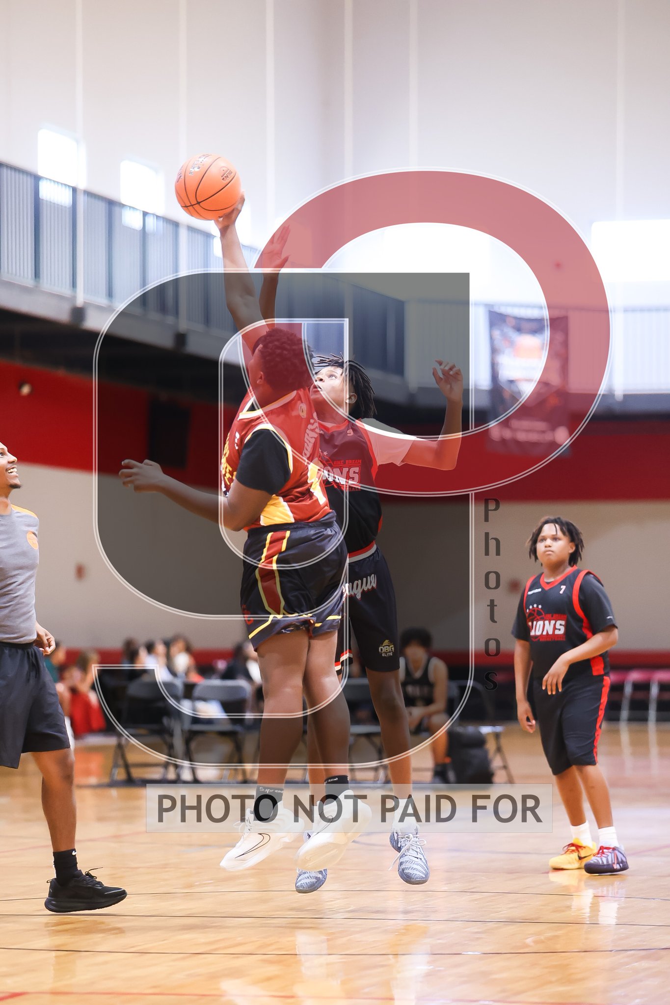 Court 5 (9th) - Cyclones 9th Gold vs One Dream Lions 2030 Select